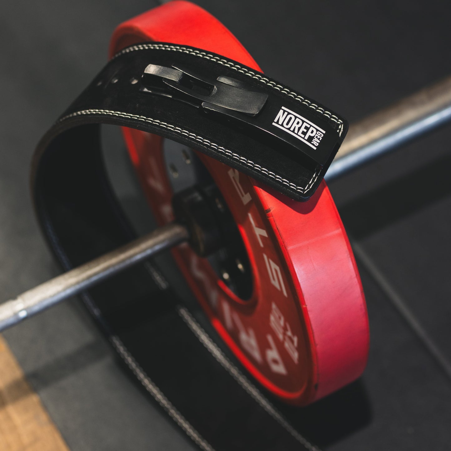 Foundation Lever Lifting Belt