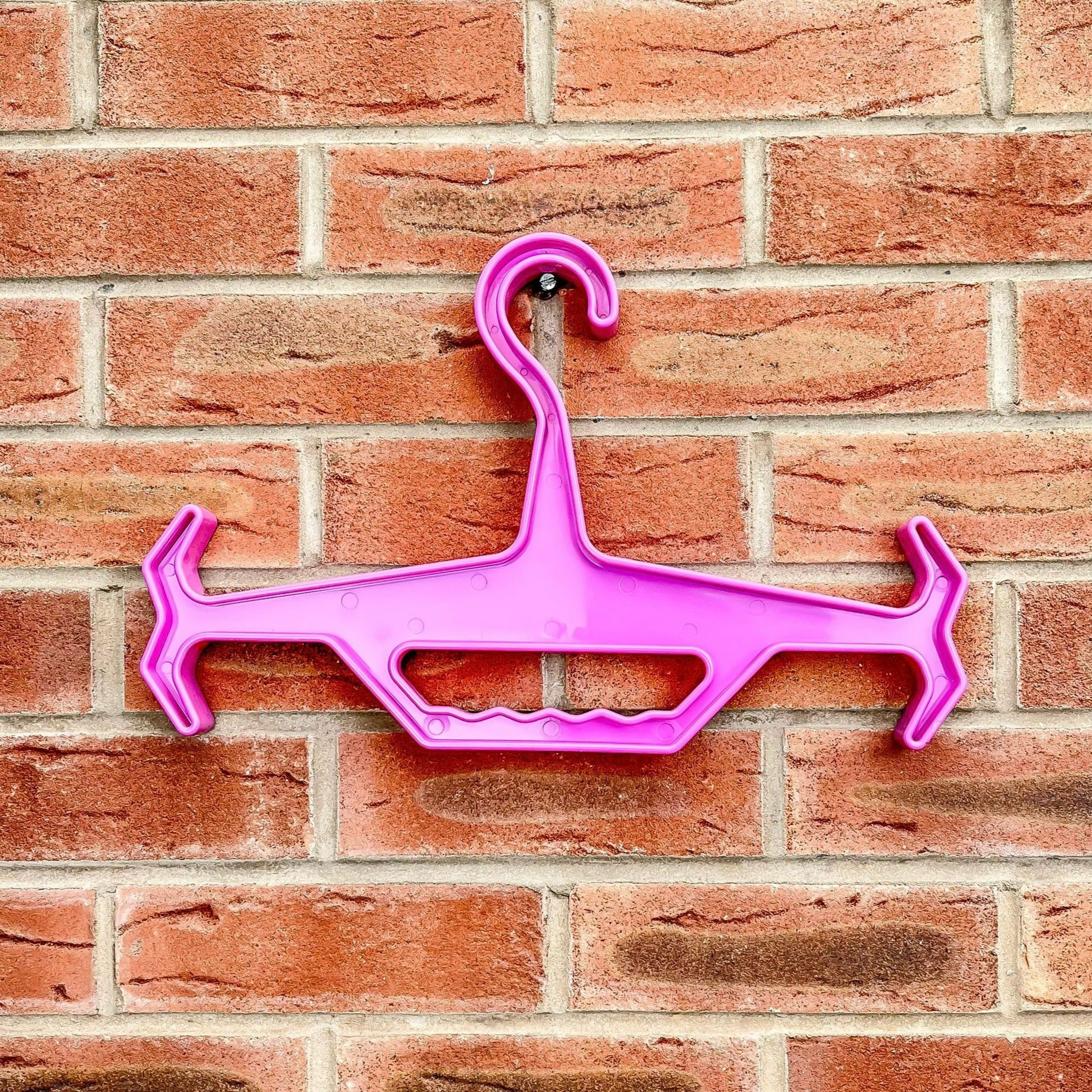 Pink Hanger