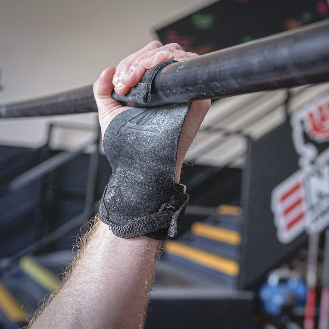 Best hand grips for hot sale crossfit