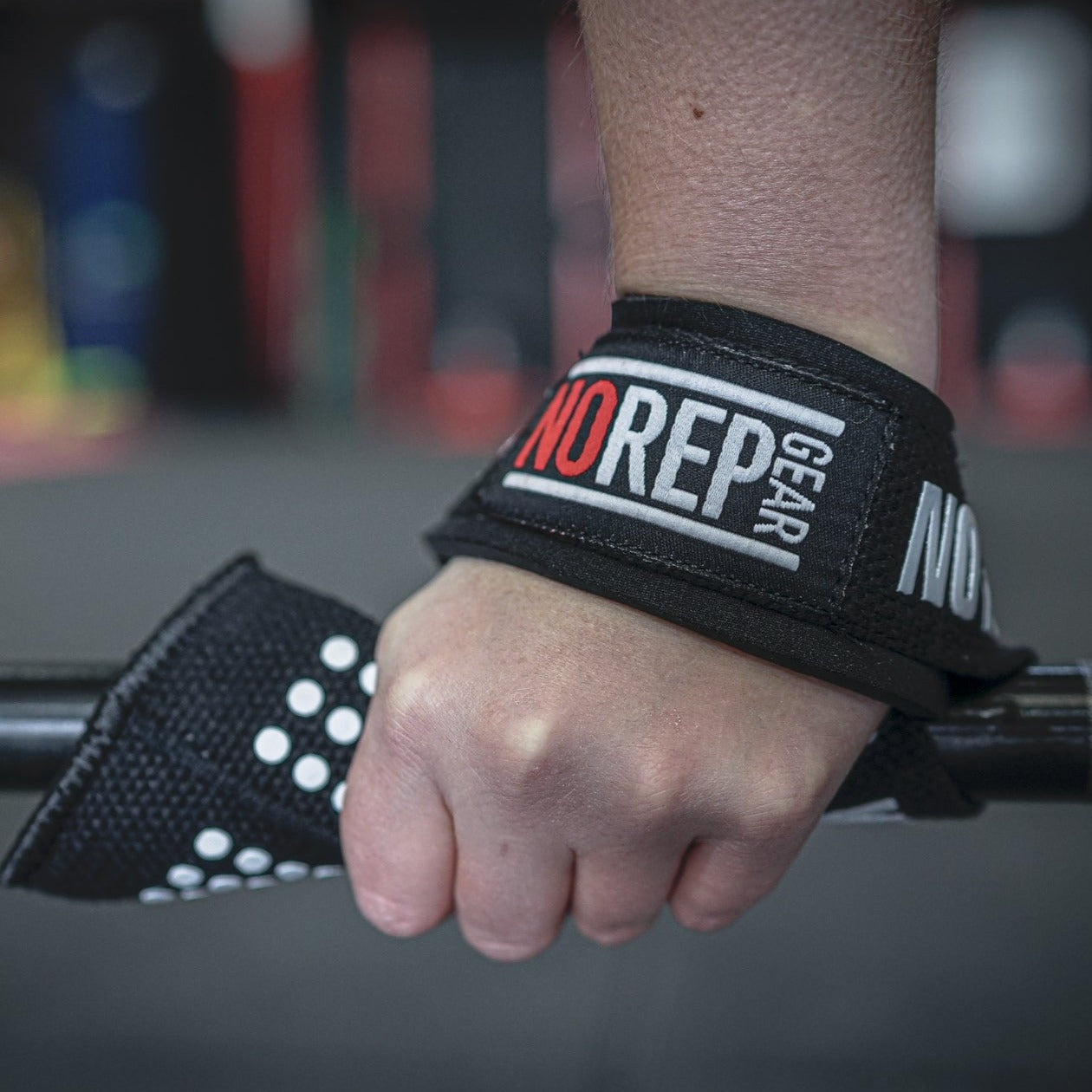 Weightlifting straps