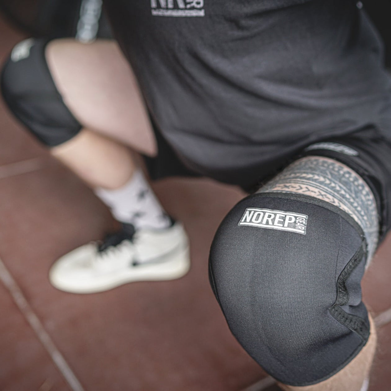 Lifting knee support, knee sleeves, crossfit knee sleeves, mens knee sleeves