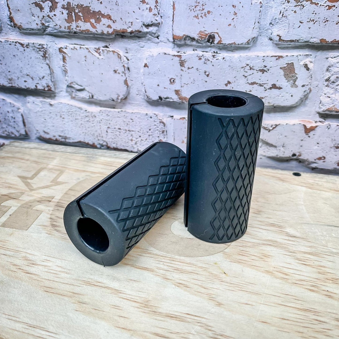 Black Fat Grip set