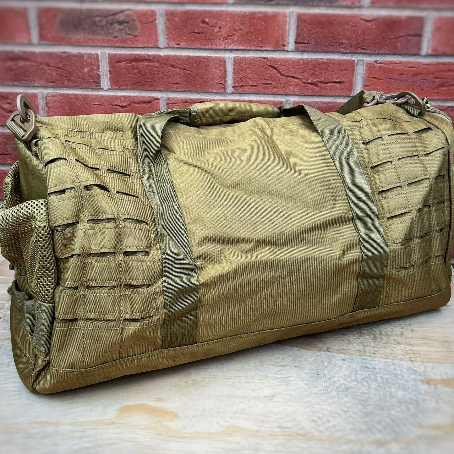 Duffel bag, rear view